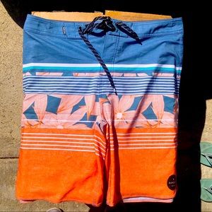 💛💛 Ripcurl Men’s Board shorts orange n Blue